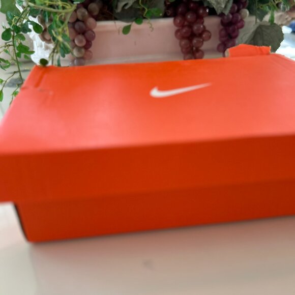 NWT Nike Flex Experience Run Womens 10.5 Wide Black Pink Road Running Shoes - Picture 6 of 15